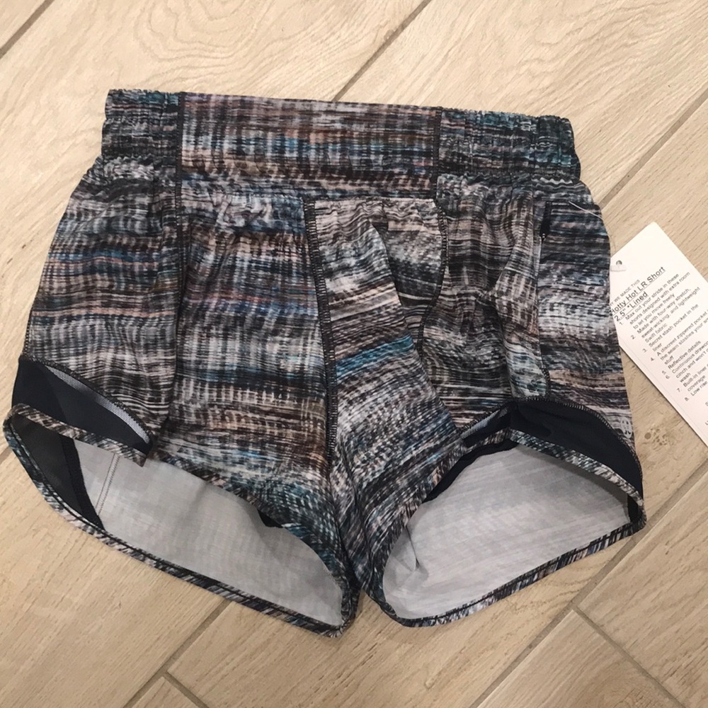 Lululemon Hotty Hot Shorts